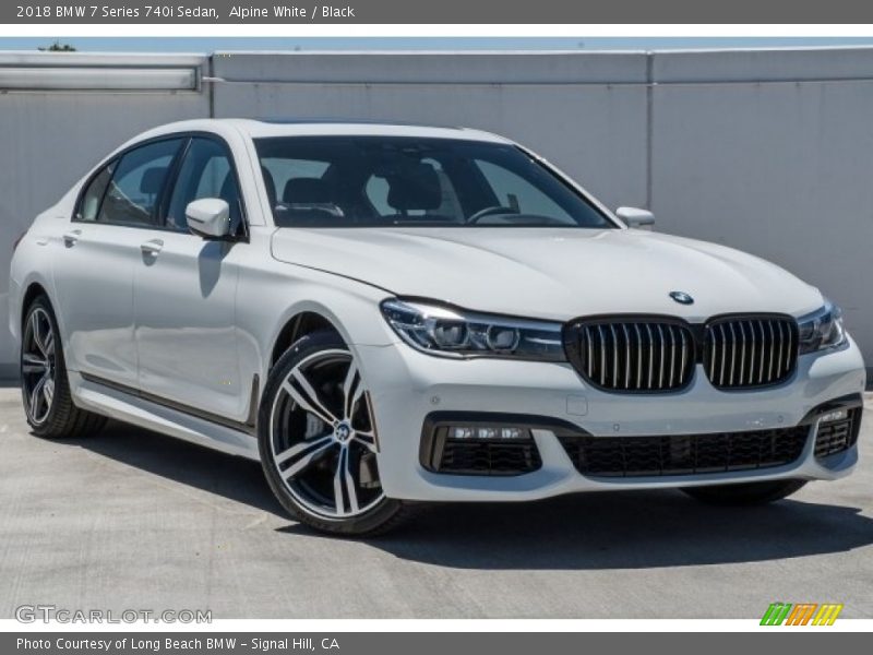 Front 3/4 View of 2018 7 Series 740i Sedan