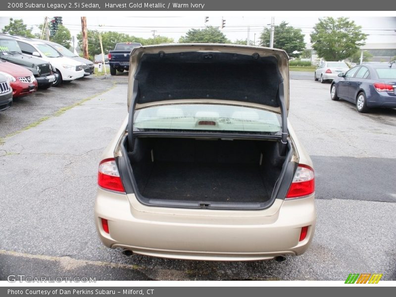 Harvest Gold Metallic / Warm Ivory 2008 Subaru Legacy 2.5i Sedan