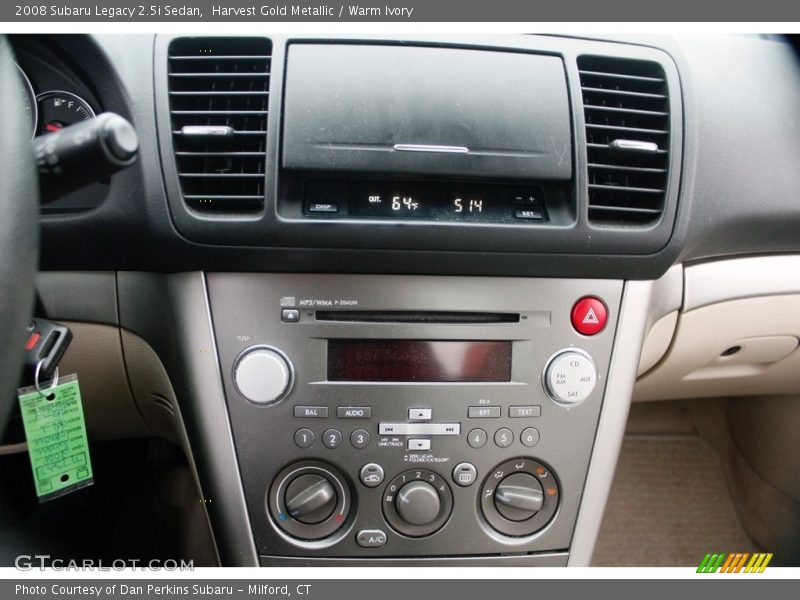 Harvest Gold Metallic / Warm Ivory 2008 Subaru Legacy 2.5i Sedan