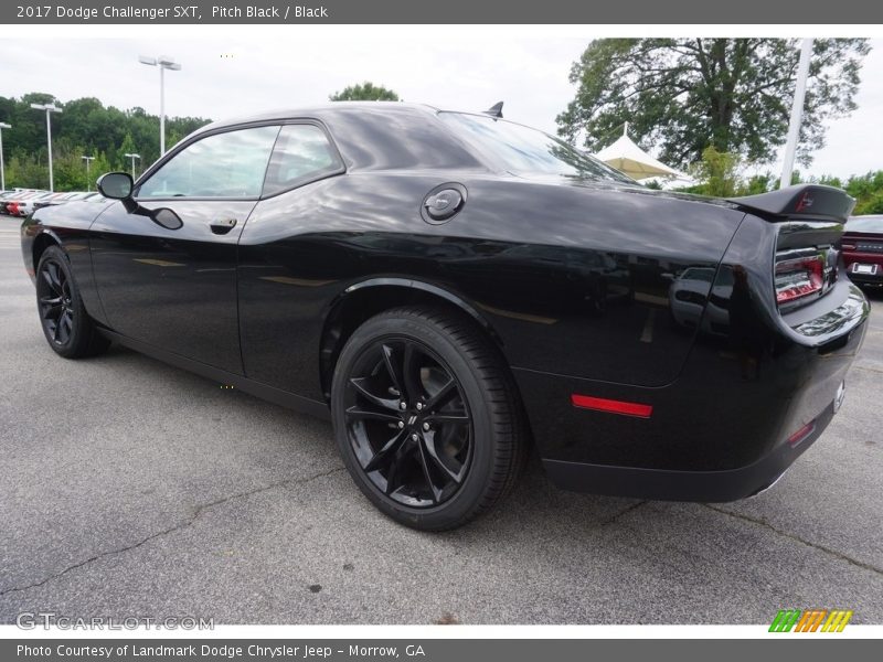 Pitch Black / Black 2017 Dodge Challenger SXT