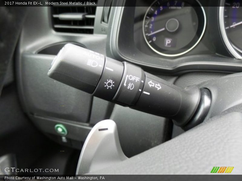 Modern Steel Metallic / Black 2017 Honda Fit EX-L
