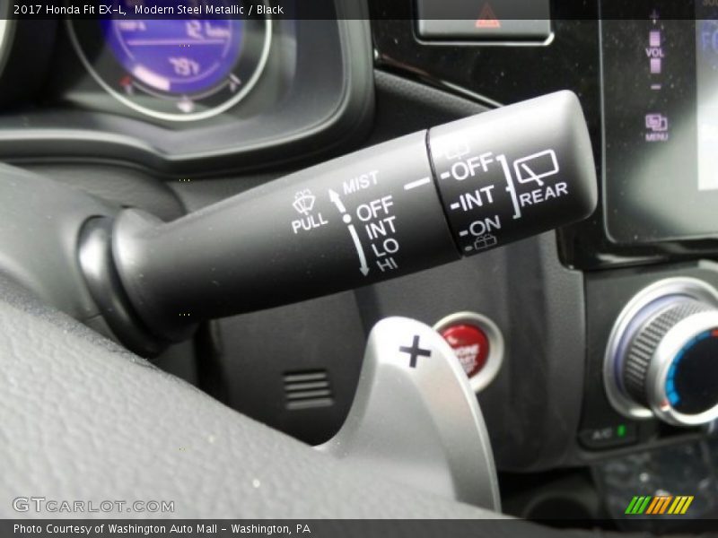 Modern Steel Metallic / Black 2017 Honda Fit EX-L