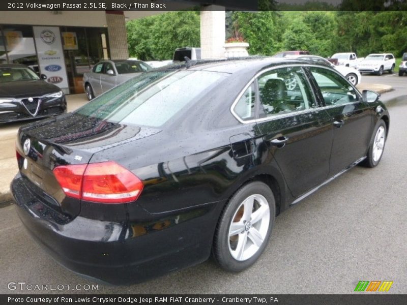 Black / Titan Black 2012 Volkswagen Passat 2.5L SE