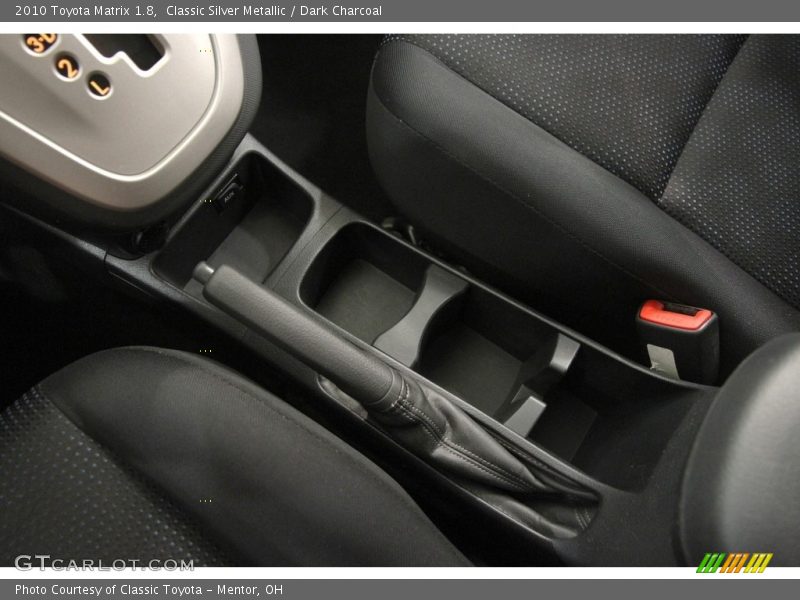 Classic Silver Metallic / Dark Charcoal 2010 Toyota Matrix 1.8