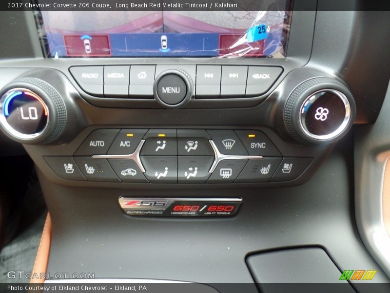 Controls of 2017 Corvette Z06 Coupe