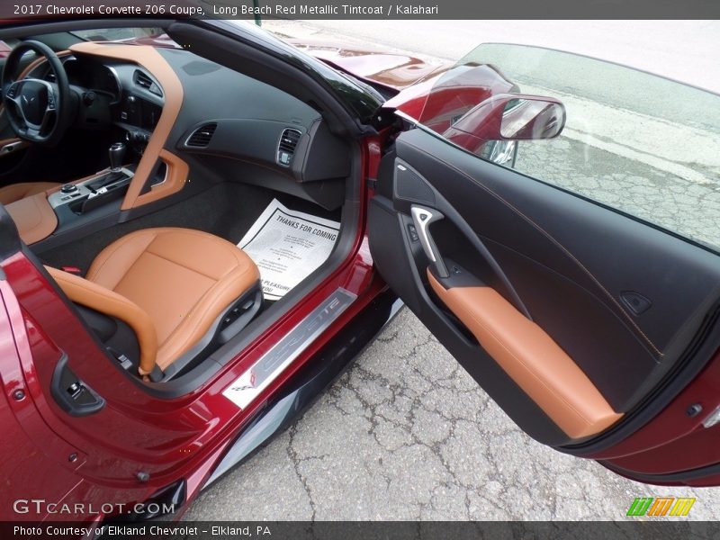 Long Beach Red Metallic Tintcoat / Kalahari 2017 Chevrolet Corvette Z06 Coupe