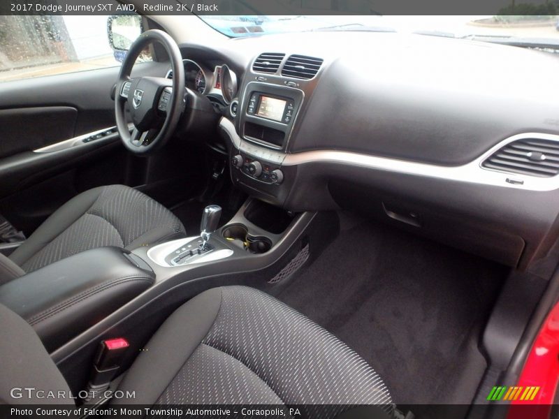  2017 Journey SXT AWD Black Interior