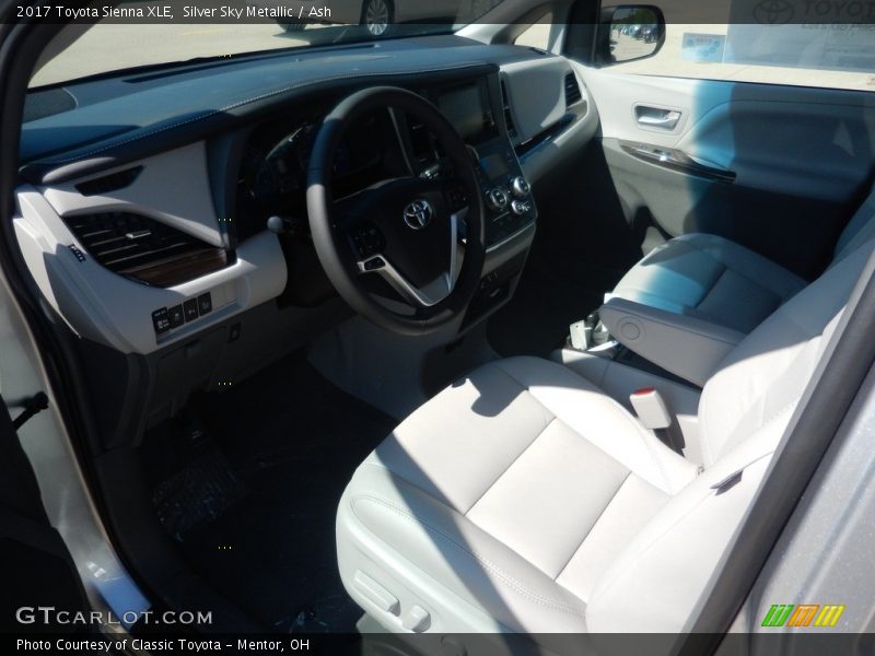 Silver Sky Metallic / Ash 2017 Toyota Sienna XLE