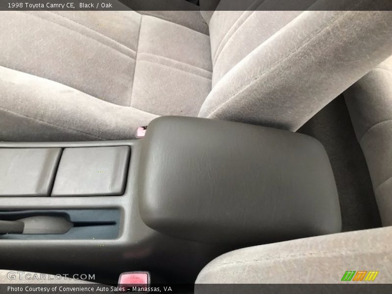 Black / Oak 1998 Toyota Camry CE