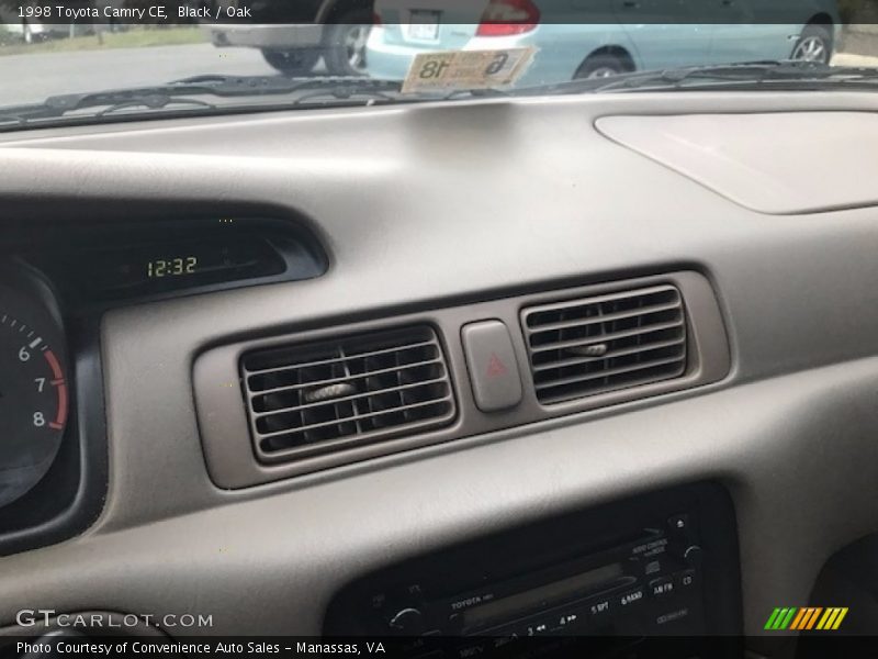 Black / Oak 1998 Toyota Camry CE