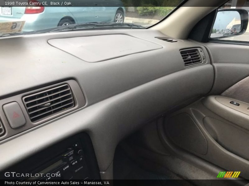 Black / Oak 1998 Toyota Camry CE