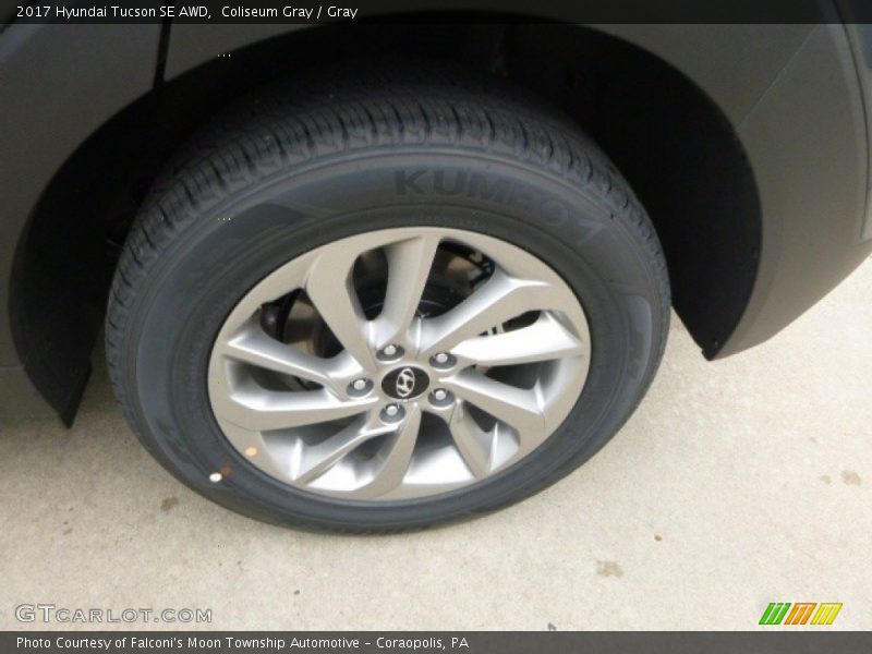 Coliseum Gray / Gray 2017 Hyundai Tucson SE AWD