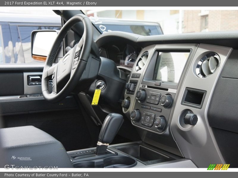 Magnetic / Ebony 2017 Ford Expedition EL XLT 4x4