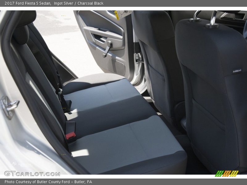 Ingot Silver / Charcoal Black 2017 Ford Fiesta S Sedan