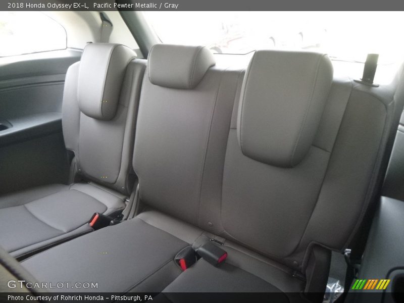 Pacific Pewter Metallic / Gray 2018 Honda Odyssey EX-L