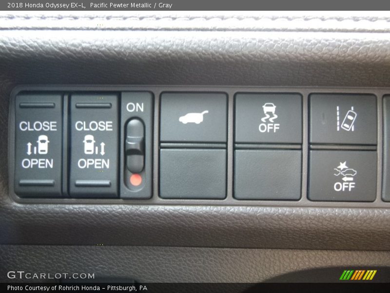 Pacific Pewter Metallic / Gray 2018 Honda Odyssey EX-L
