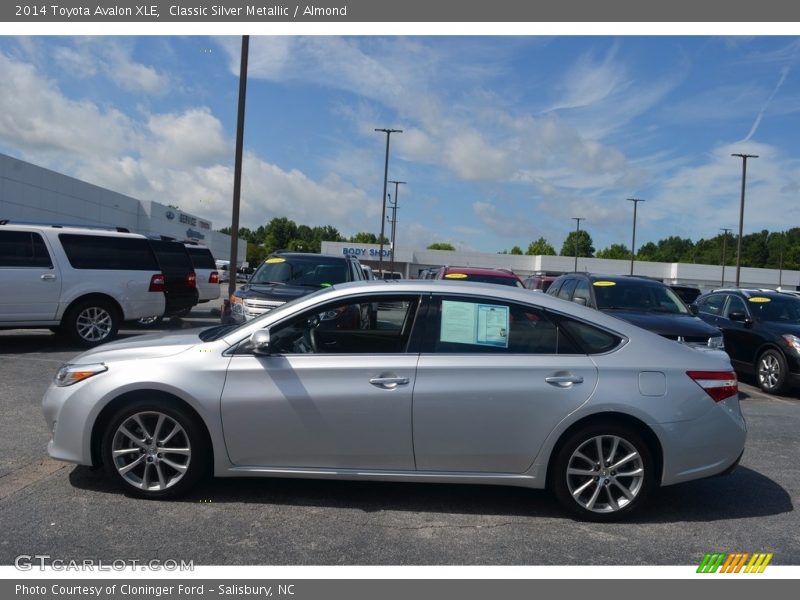 Classic Silver Metallic / Almond 2014 Toyota Avalon XLE