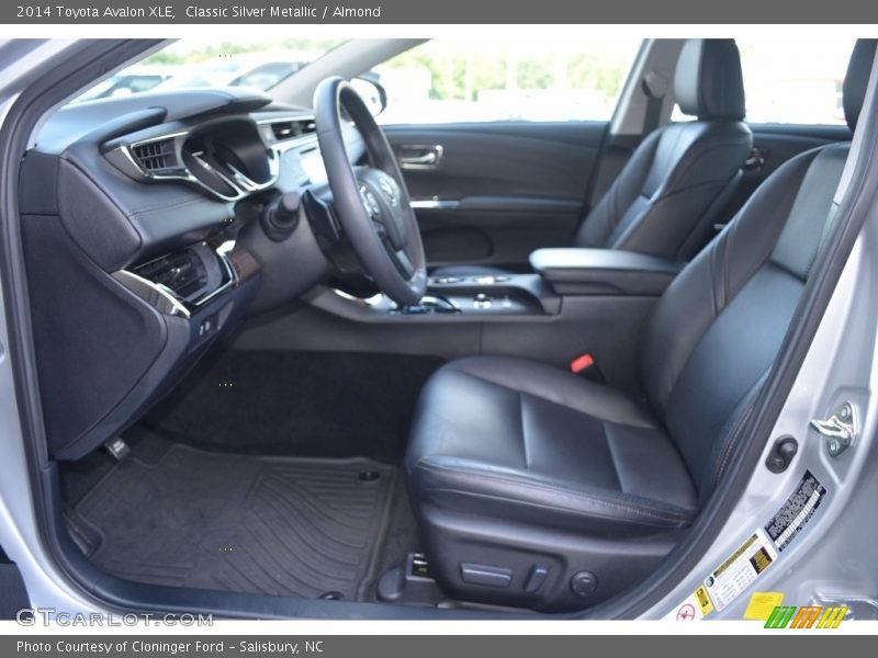 Classic Silver Metallic / Almond 2014 Toyota Avalon XLE