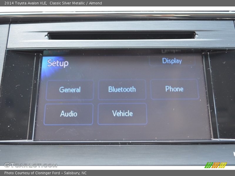 Classic Silver Metallic / Almond 2014 Toyota Avalon XLE