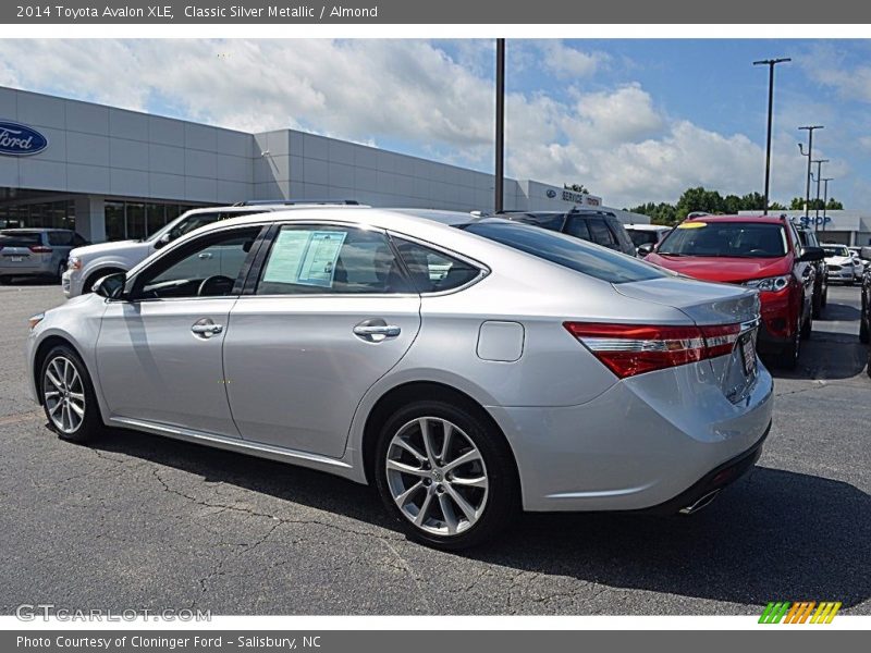 Classic Silver Metallic / Almond 2014 Toyota Avalon XLE