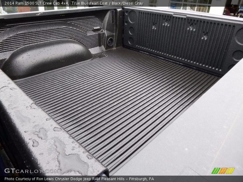 True Blue Pearl Coat / Black/Diesel Gray 2014 Ram 1500 SLT Crew Cab 4x4