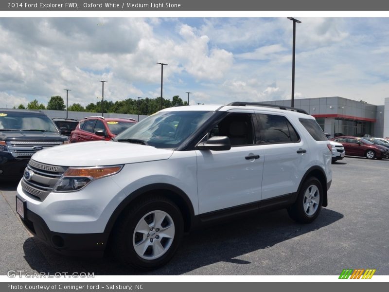 Oxford White / Medium Light Stone 2014 Ford Explorer FWD