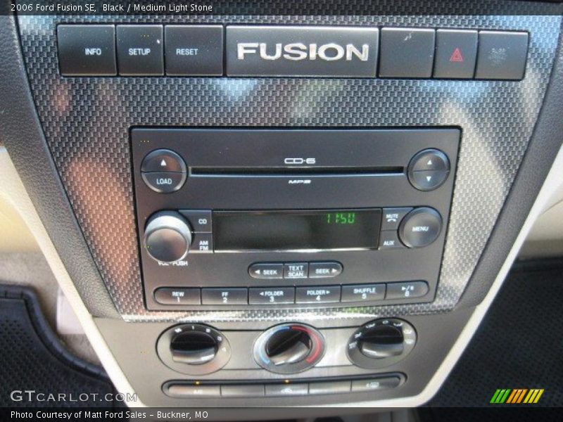Black / Medium Light Stone 2006 Ford Fusion SE