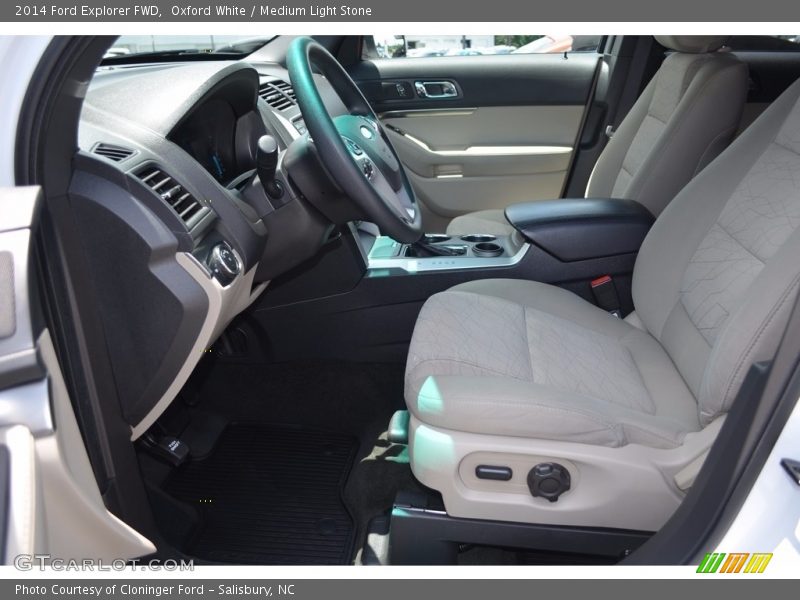 Oxford White / Medium Light Stone 2014 Ford Explorer FWD