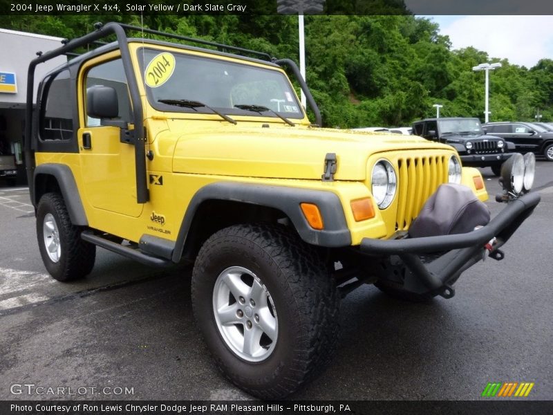 Solar Yellow / Dark Slate Gray 2004 Jeep Wrangler X 4x4