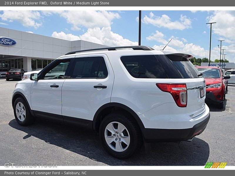 Oxford White / Medium Light Stone 2014 Ford Explorer FWD