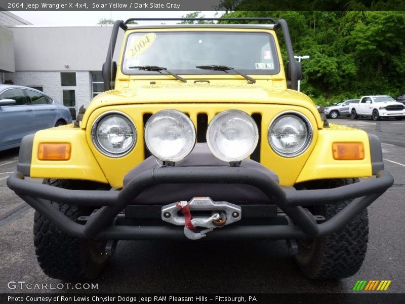 Solar Yellow / Dark Slate Gray 2004 Jeep Wrangler X 4x4