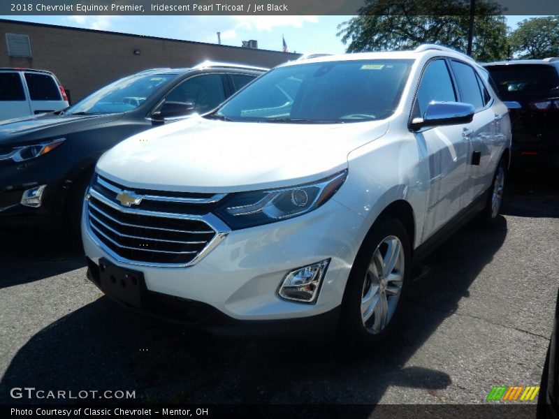 Iridescent Pearl Tricoat / Jet Black 2018 Chevrolet Equinox Premier
