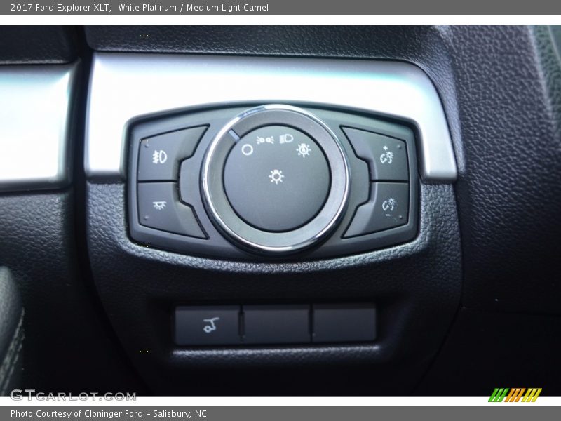 White Platinum / Medium Light Camel 2017 Ford Explorer XLT