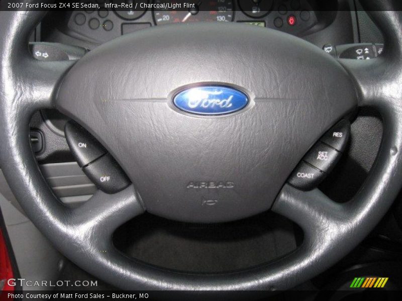 Infra-Red / Charcoal/Light Flint 2007 Ford Focus ZX4 SE Sedan