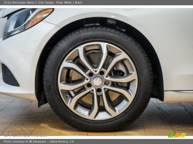 Polar White / Black 2016 Mercedes-Benz C 300 Sedan