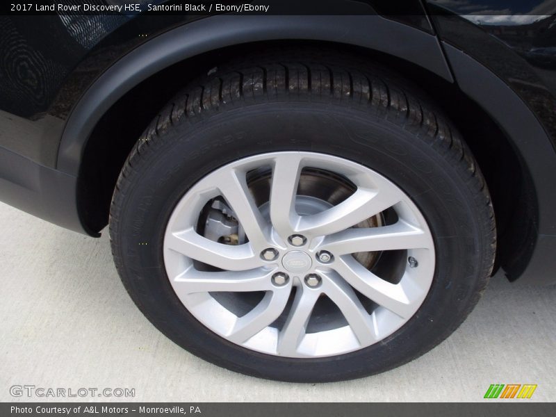 Santorini Black / Ebony/Ebony 2017 Land Rover Discovery HSE