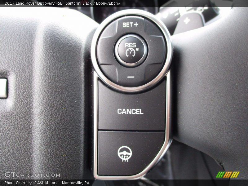 Santorini Black / Ebony/Ebony 2017 Land Rover Discovery HSE