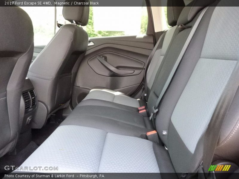Magnetic / Charcoal Black 2017 Ford Escape SE 4WD