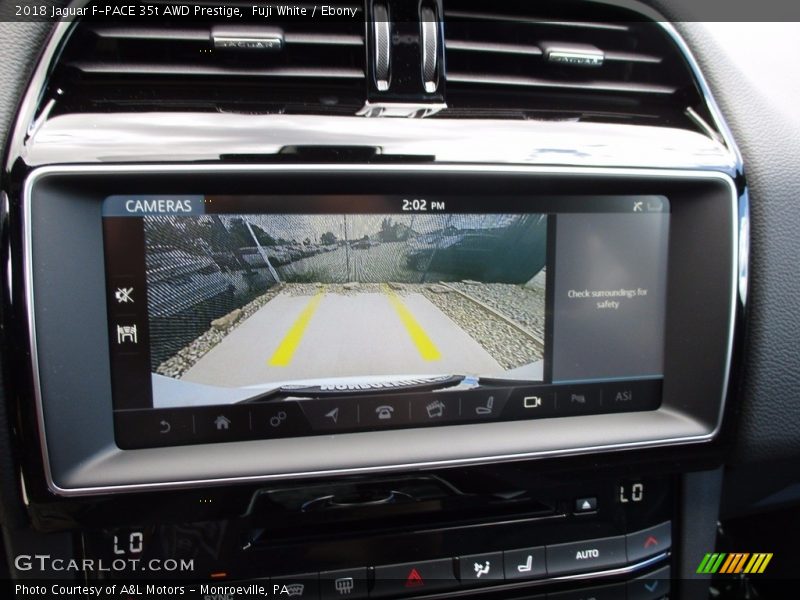 Fuji White / Ebony 2018 Jaguar F-PACE 35t AWD Prestige