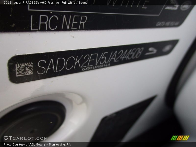 2018 F-PACE 35t AWD Prestige Fuji White Color Code NER