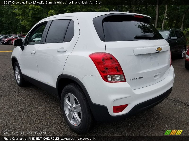 Summit White / Jet Black/­Light Ash Gray 2017 Chevrolet Trax LS AWD