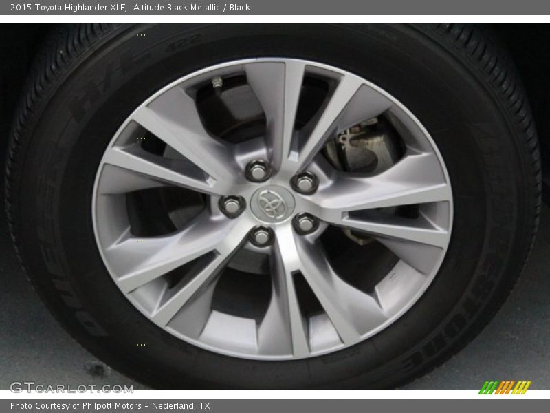 Attitude Black Metallic / Black 2015 Toyota Highlander XLE