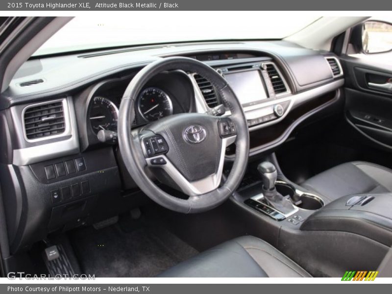 Attitude Black Metallic / Black 2015 Toyota Highlander XLE