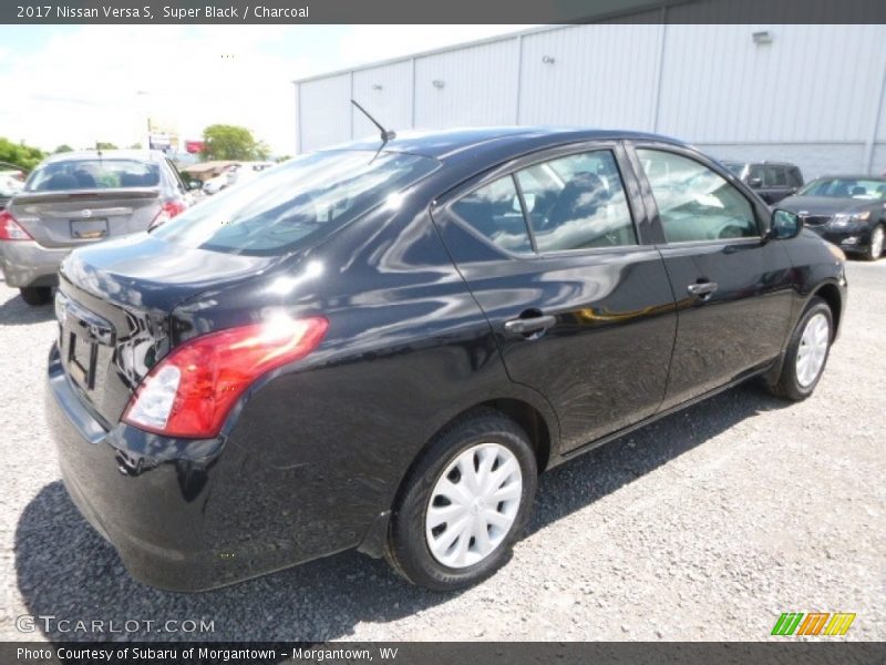 Super Black / Charcoal 2017 Nissan Versa S