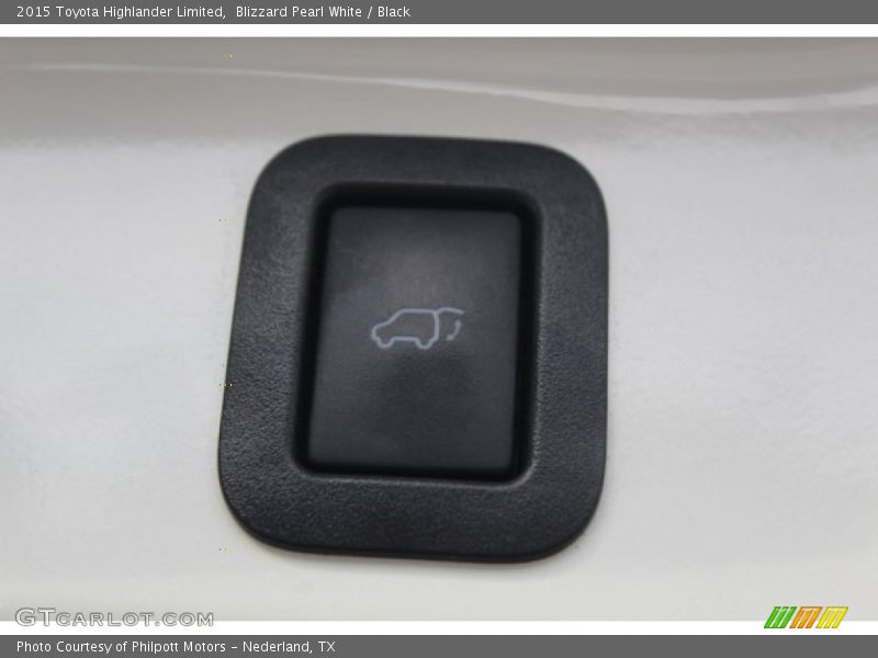 Blizzard Pearl White / Black 2015 Toyota Highlander Limited