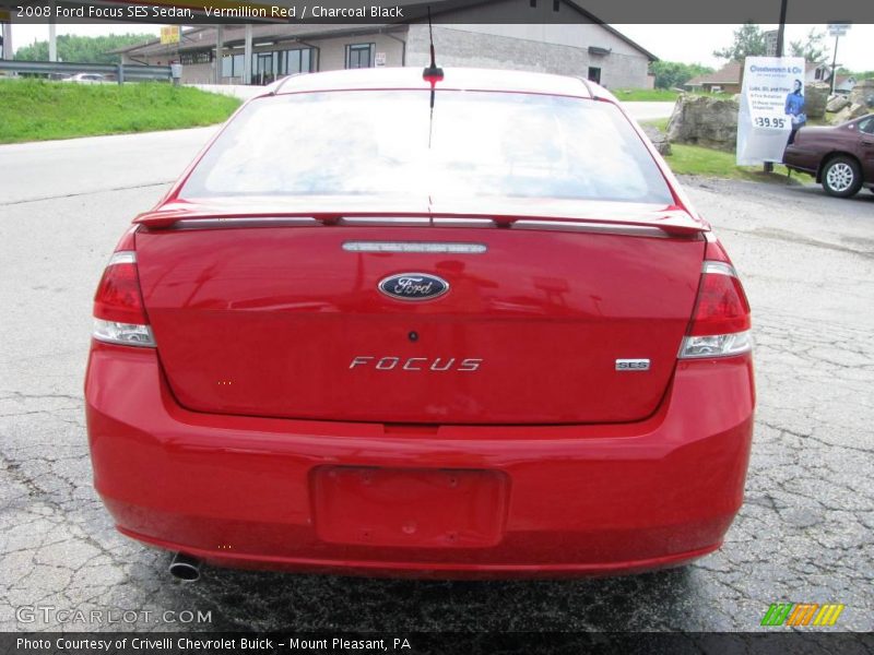 Vermillion Red / Charcoal Black 2008 Ford Focus SES Sedan