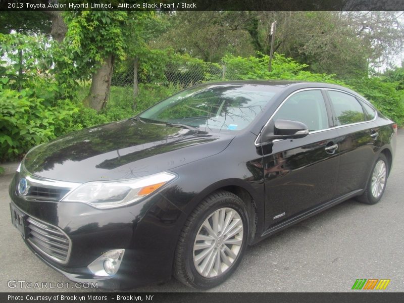 Attitude Black Pearl / Black 2013 Toyota Avalon Hybrid Limited