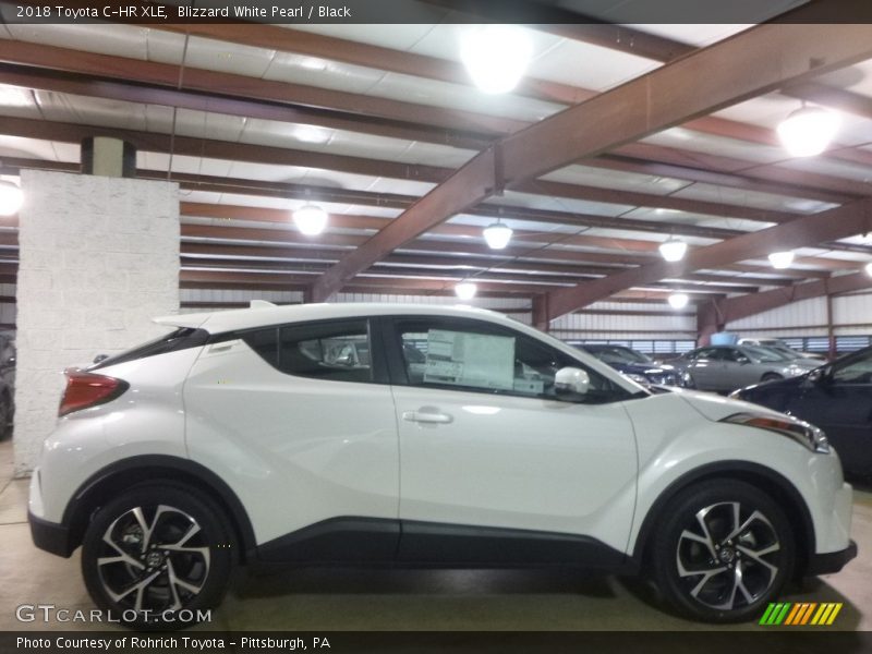 Blizzard White Pearl / Black 2018 Toyota C-HR XLE