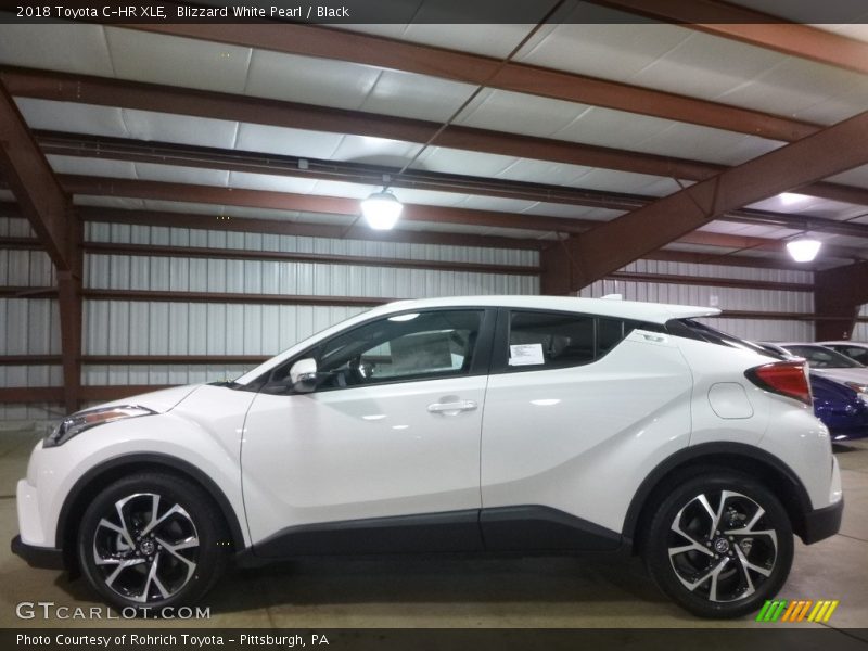 Blizzard White Pearl / Black 2018 Toyota C-HR XLE