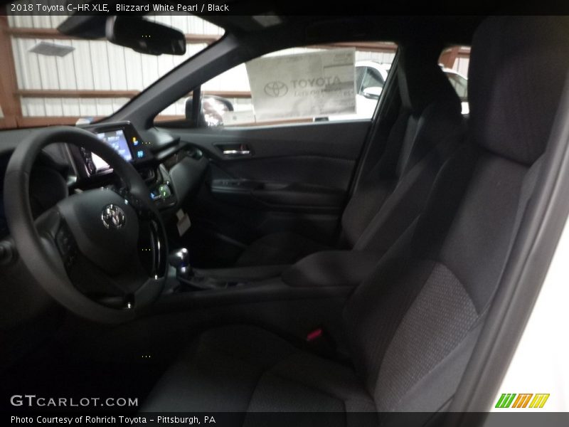 Blizzard White Pearl / Black 2018 Toyota C-HR XLE